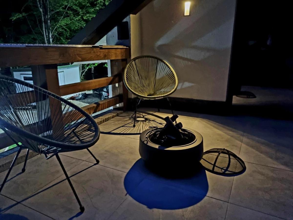 Vila Blanc Valiug Crivaia Exterior foto